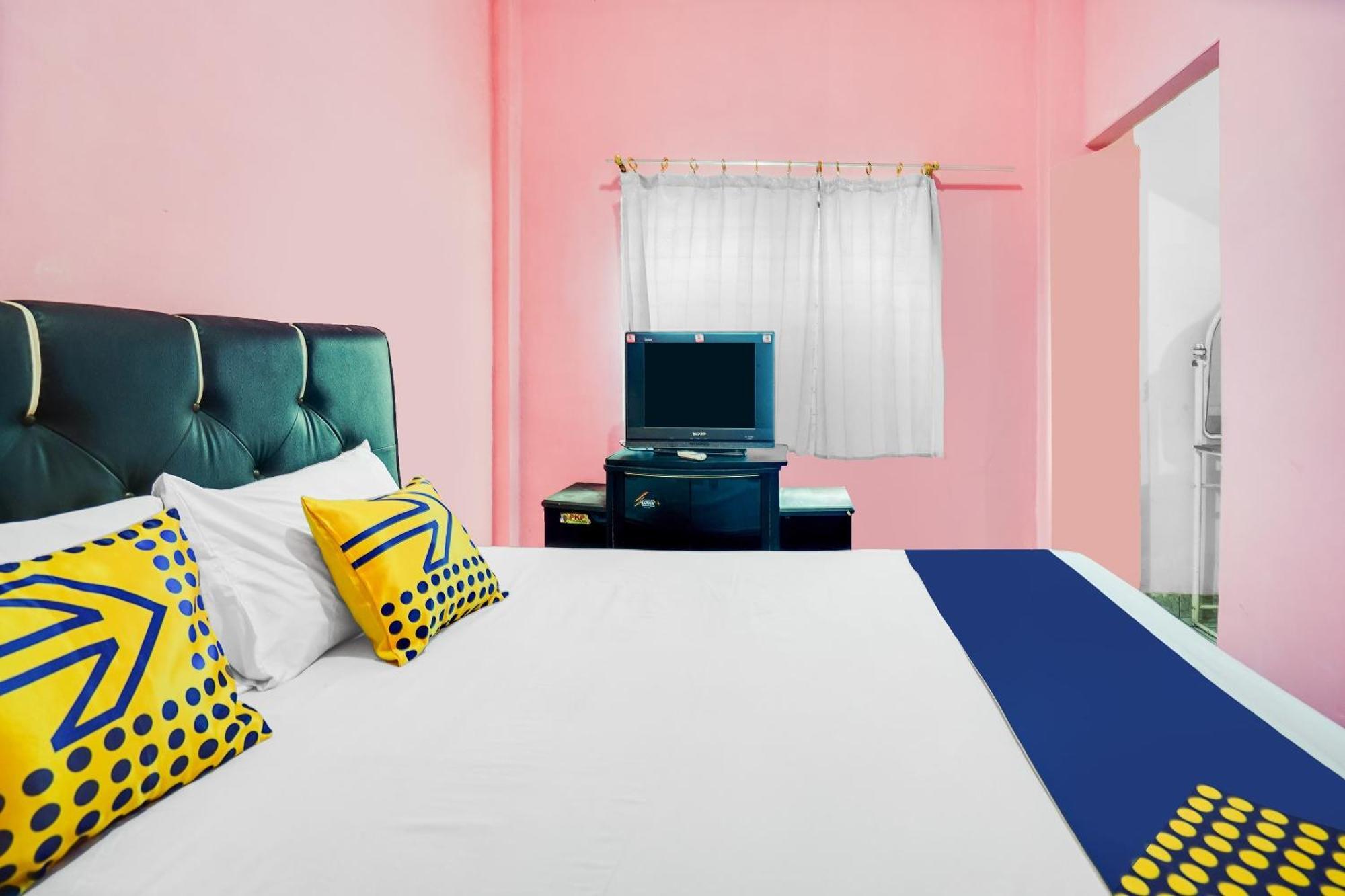 Oyo Life 92046 Garuda Residence Палембанг Екстериор снимка